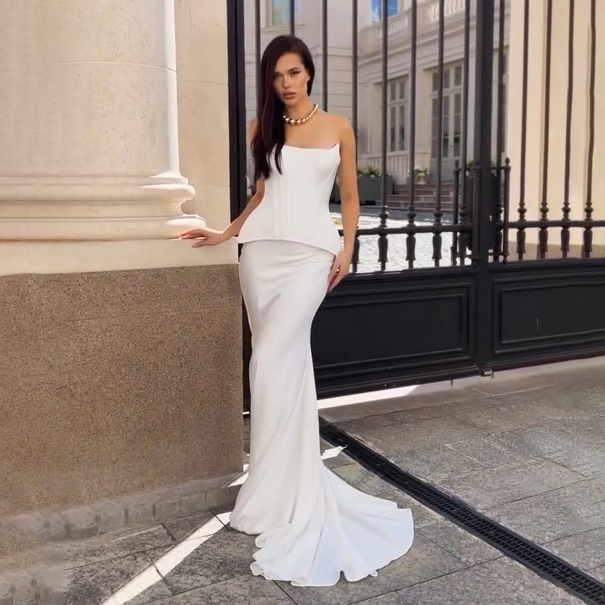 Elegant White Strapless Mermaid Evening Dress with Train SF155