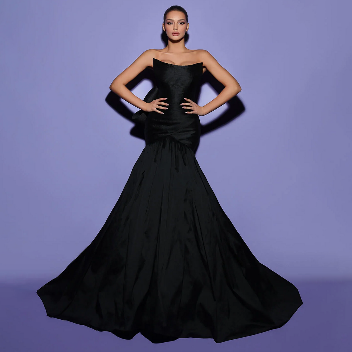 Elegant Black Strapless Mermaid Evening Dress with Bow SF475
