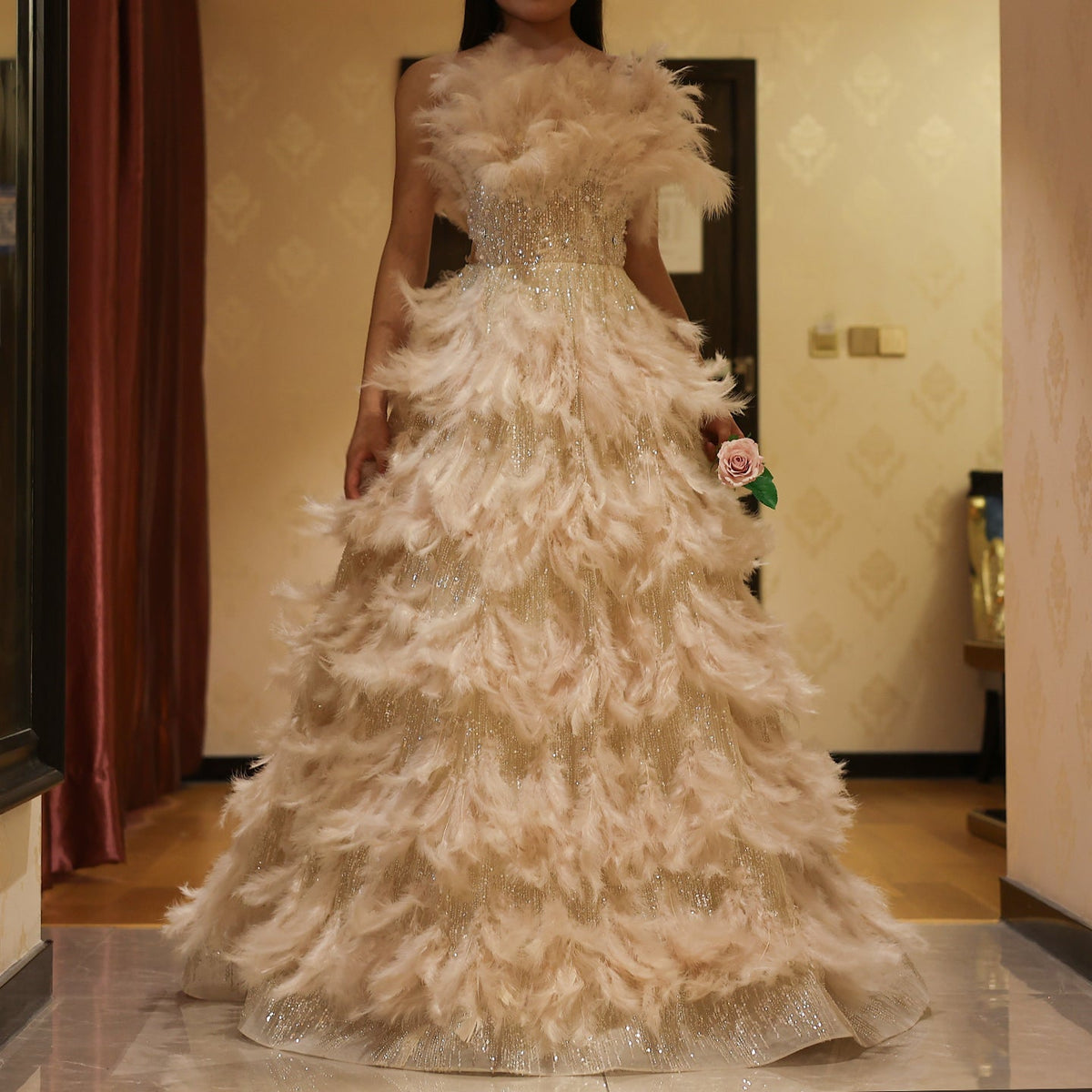 Luxury Feathers Cream A-Line Princess Ball Gown Evening Dress SS732