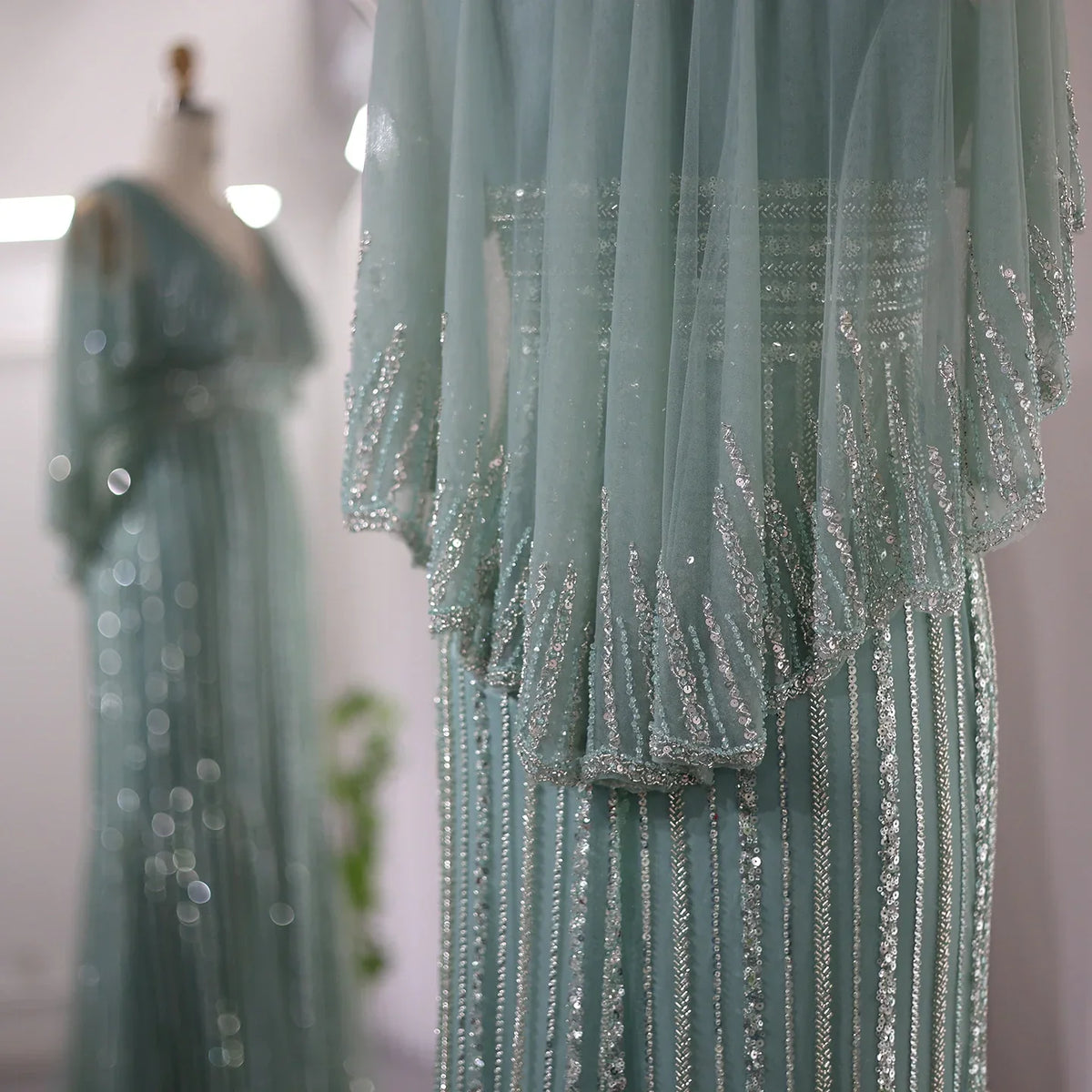 Dreamy Vow Luxury Pink Mermaid Dubai Evening Dresses with Cape 2023 Elegant V-Neck Arabic Women Wedding Formal Party Gown 284