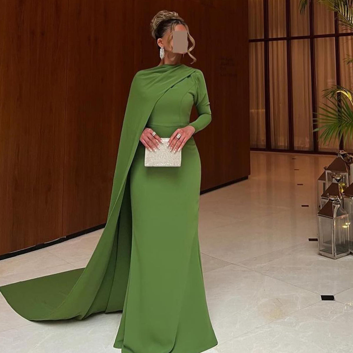 Luxury Green Long Sleeves Mermaid Satin Evening Dress with Cape SF068