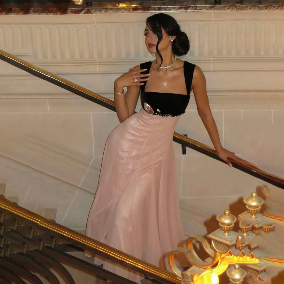 Luxury Beaded Pink Ruffles Chiffon Evening Dress SF195