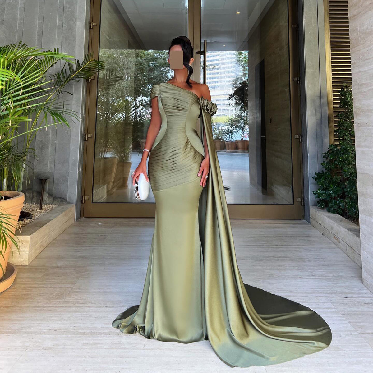 Elegant Green Mermaid Evening Dress with Cape Sleeve SF162