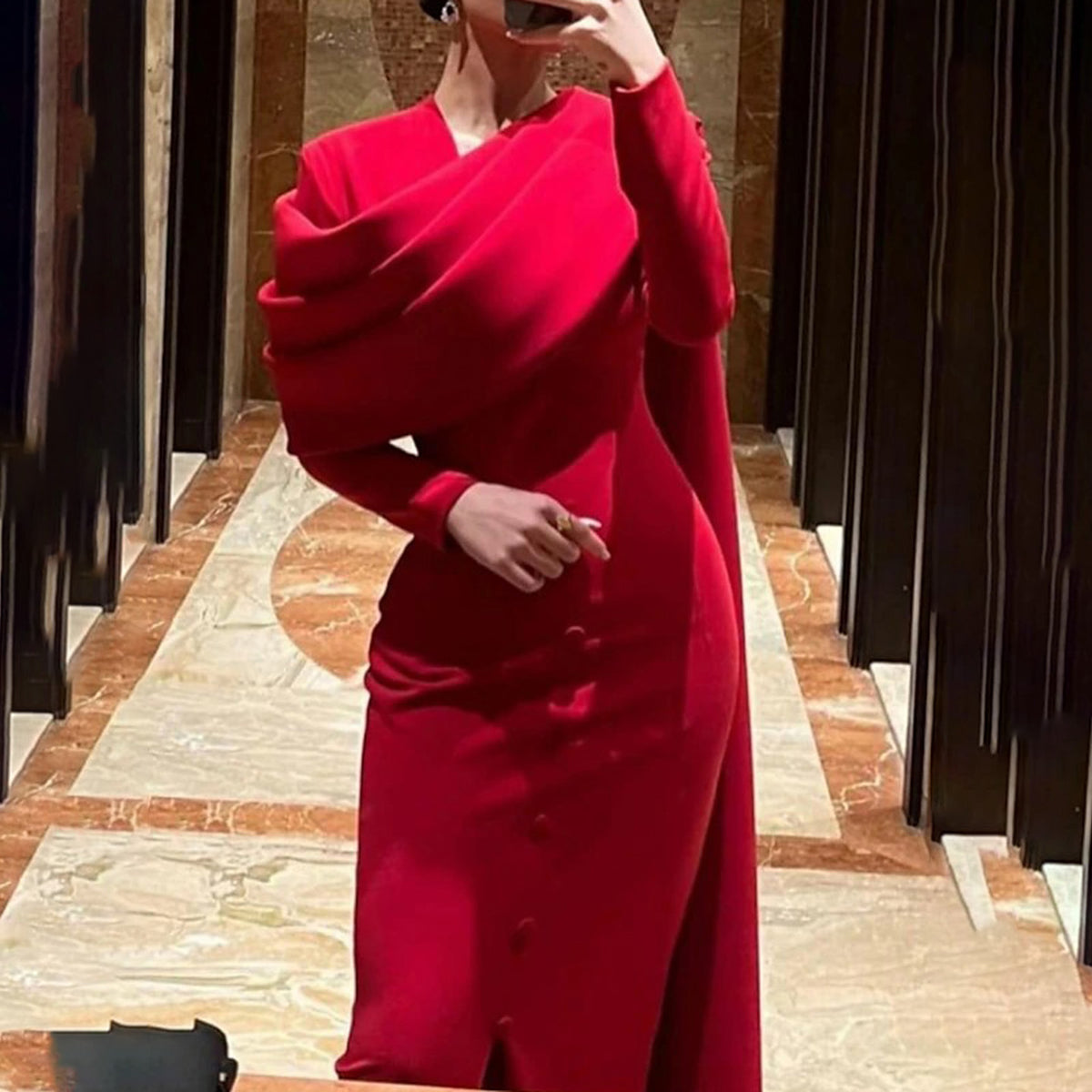 Elegant Red Long Sleeve Evening Dress with Cape SF137