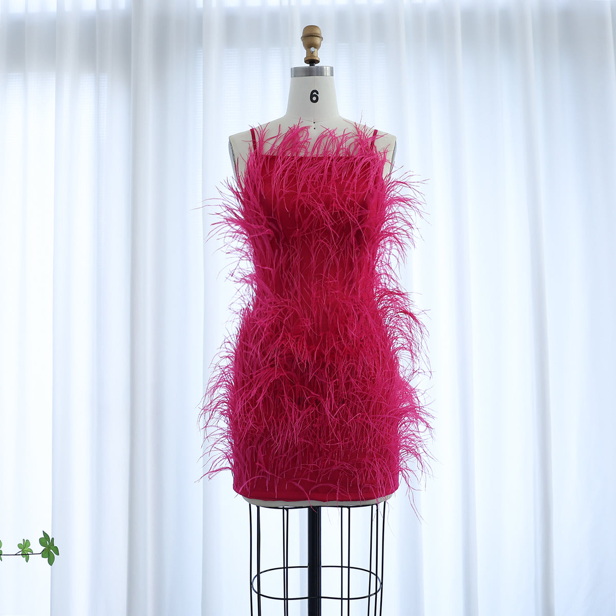 Luxury Feather Fuchsia Spaghetti Straps Mini Evening Dress SF089