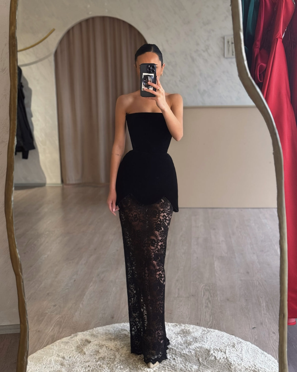 Luxury Strapless Black Lace Evening Dress SF441
