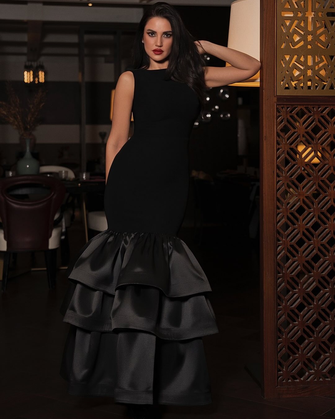 Elegant Black Tiered Ruffles Mermaid Evening Dress SF200