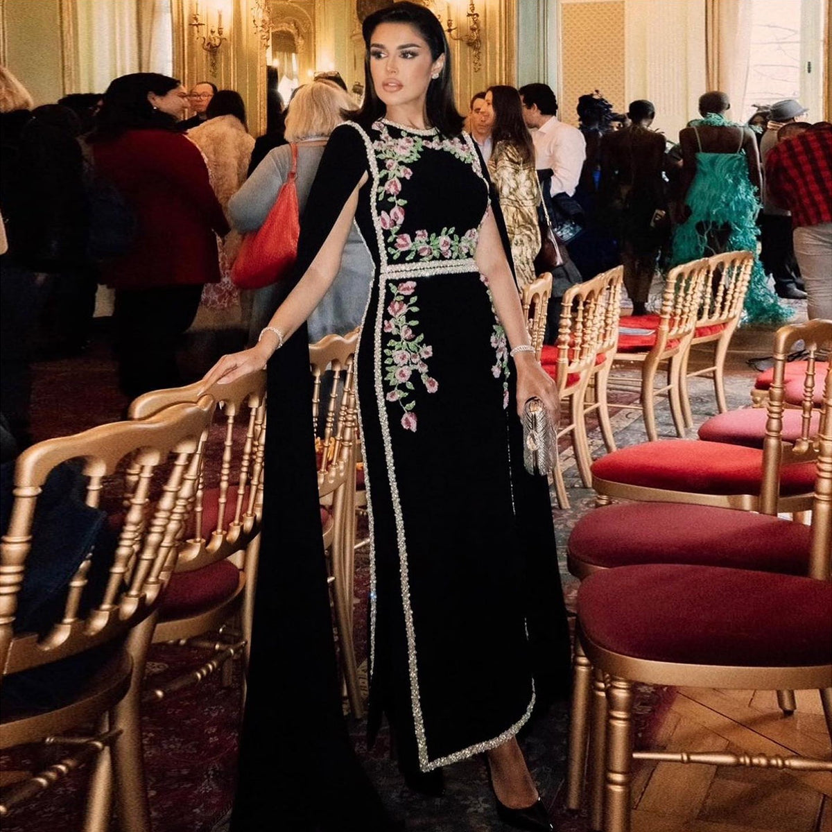 Luxury Embroider Pearls Black Evening Dress with Cape Sleeves SS487
