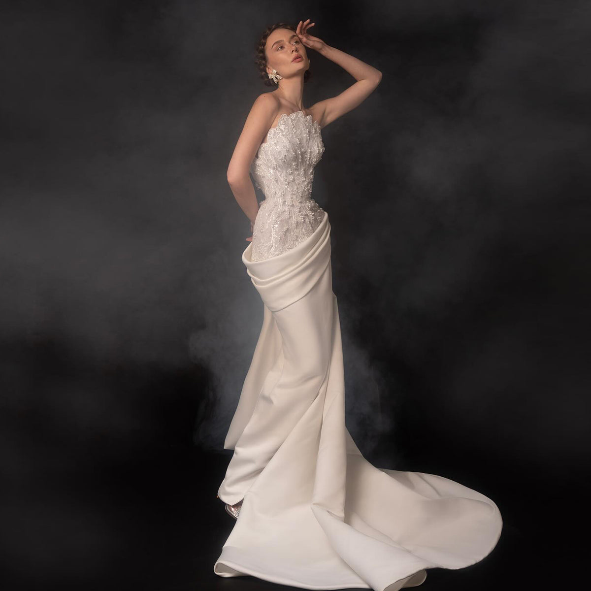 Luxury Pearls White Evening Dress with Draped Train SS228