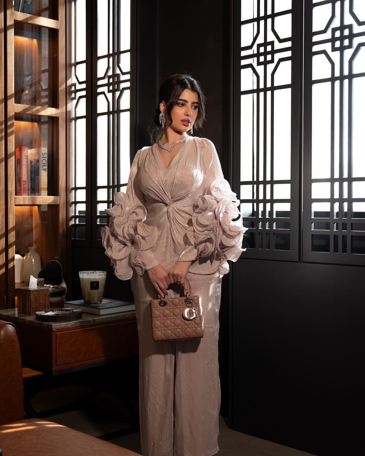 Luxury V-Neck Ruffles Long Sleeves Evening Dress SF349