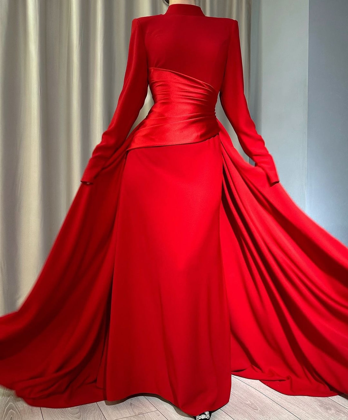 Elegant Red Long Sleeves Evening Dress with Overskirt SF223