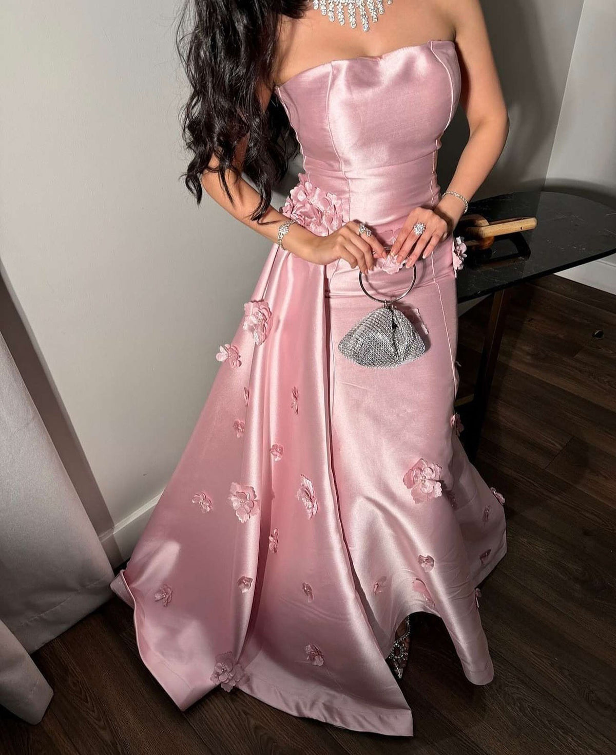Luxury 3D Floral Pink Strapless Evening Dress with Train SF322